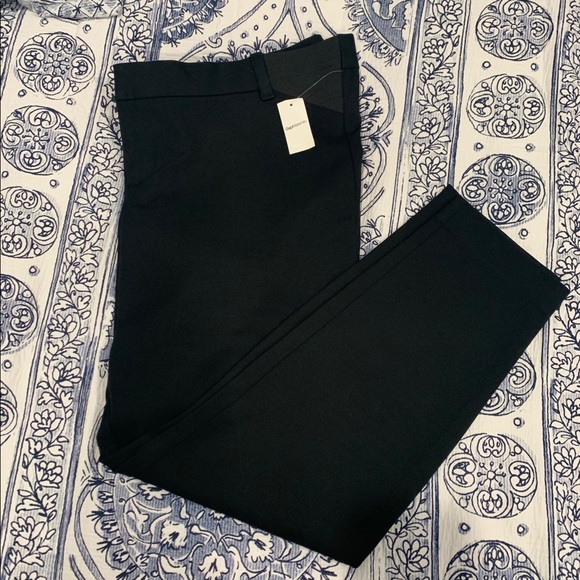 GAP Maternity Inset Panel Skinny Ankle Pants (18) - Picture 5 of 8
